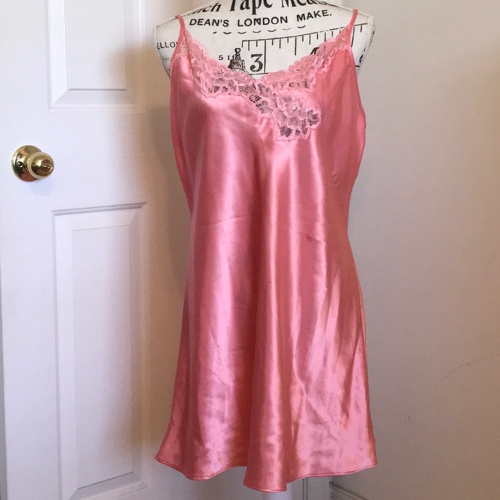 Haiston slip nightie w lace front, size L